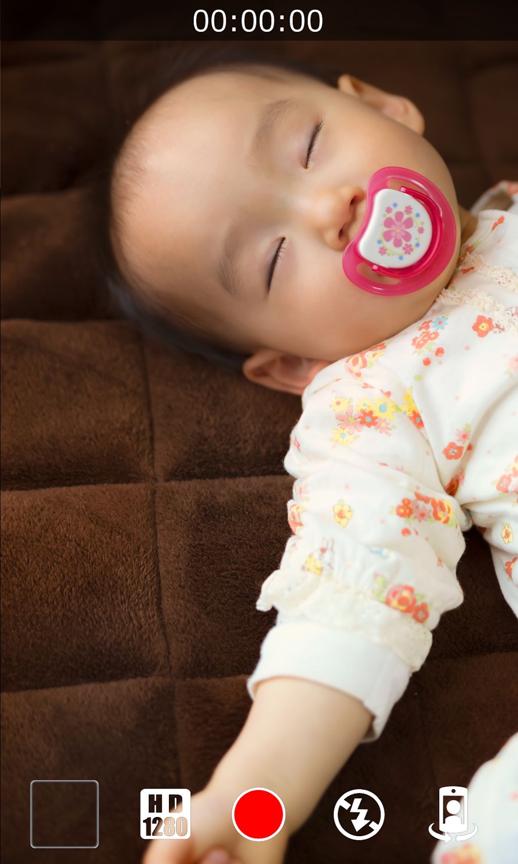 Silent-Video.3.jpg Silent-Video.3.jpg